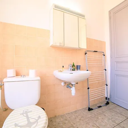 Daire Guestready - Bright And Beautiful Flat, 15 Mins From Palais & Croisette *